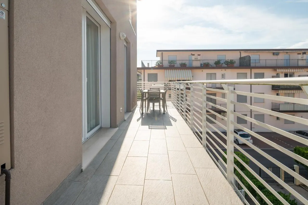 Appartamento Finisterrae 6 Immobiliare Living Lido di Jesolo Italia
